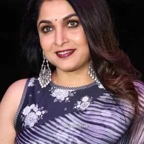 Photo star :  Ramya Krishnan