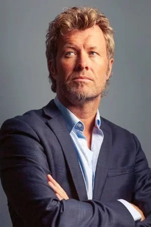  Magne Furuholmen photo