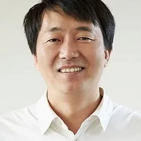 Photo star :  Kim Hak-sun