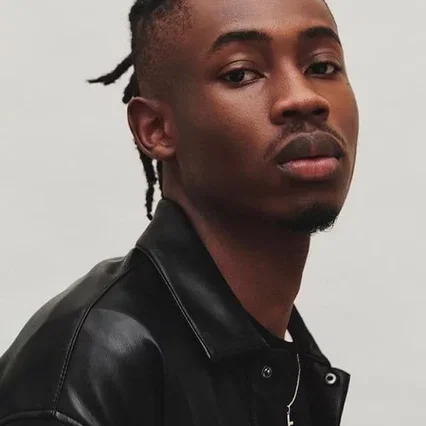  Bruni Makaya
