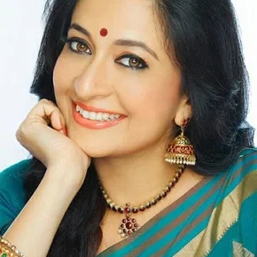 Photo star :  Sindhu Shyam