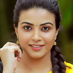 Photo star :  Kavya Shetty
