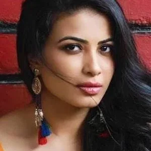  Kavya Shetty