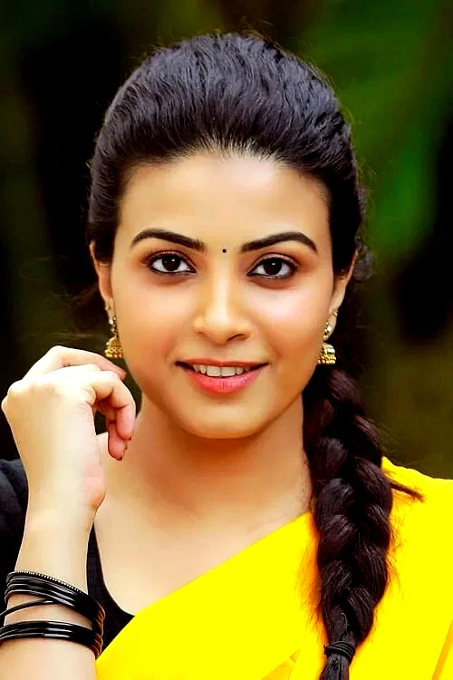  Kavya Shetty