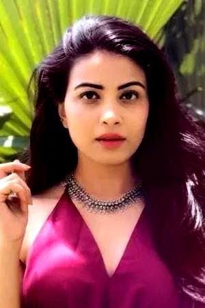  Kavya Shetty