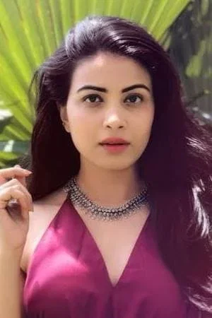  Kavya Shetty