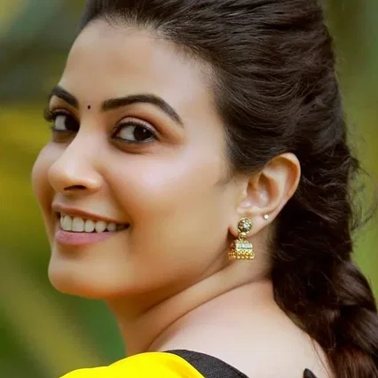  Kavya Shetty