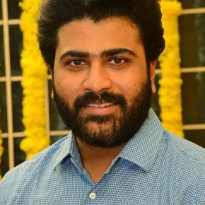 Photo star :  Sharwanand