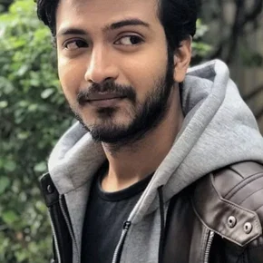 Photo star :  Yash Rohan