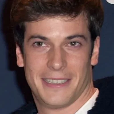  Léo Dussollier