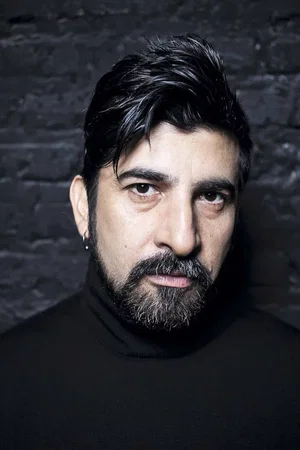  Roberto Farias photo