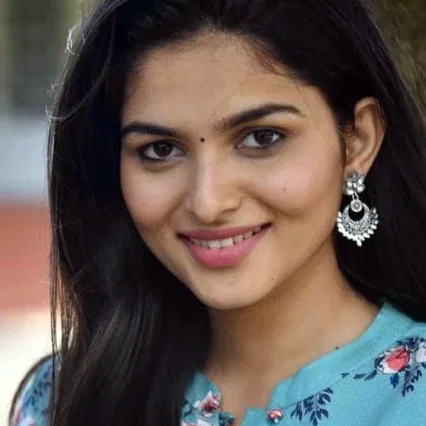  Kayadu Lohar