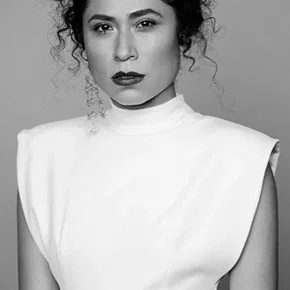 Photo star :  Mayra Batalla