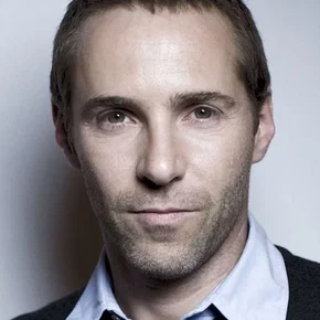 Photo star : Alessandro Nivola