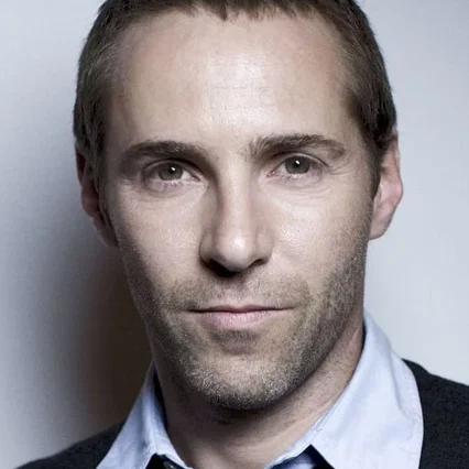 Alessandro Nivola