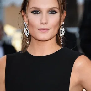 Photo star : Ana Girardot