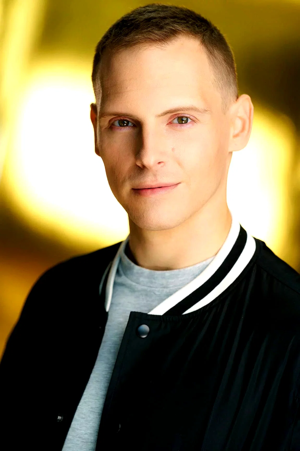  Chris Silcox