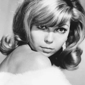 Photo star : Nancy  Sinatra