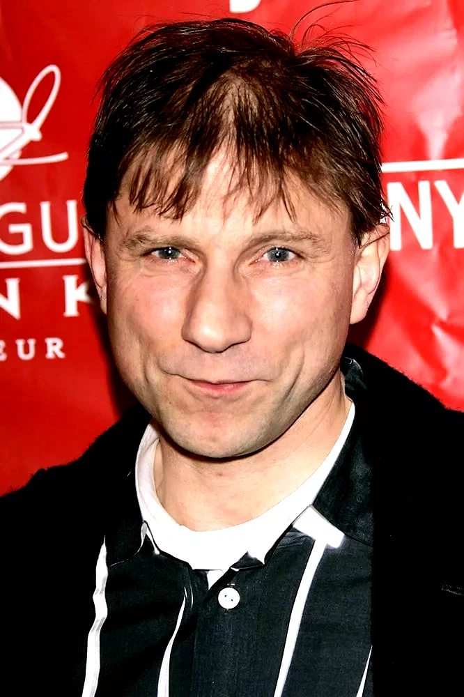 Simon McBurney