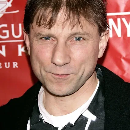 Simon McBurney