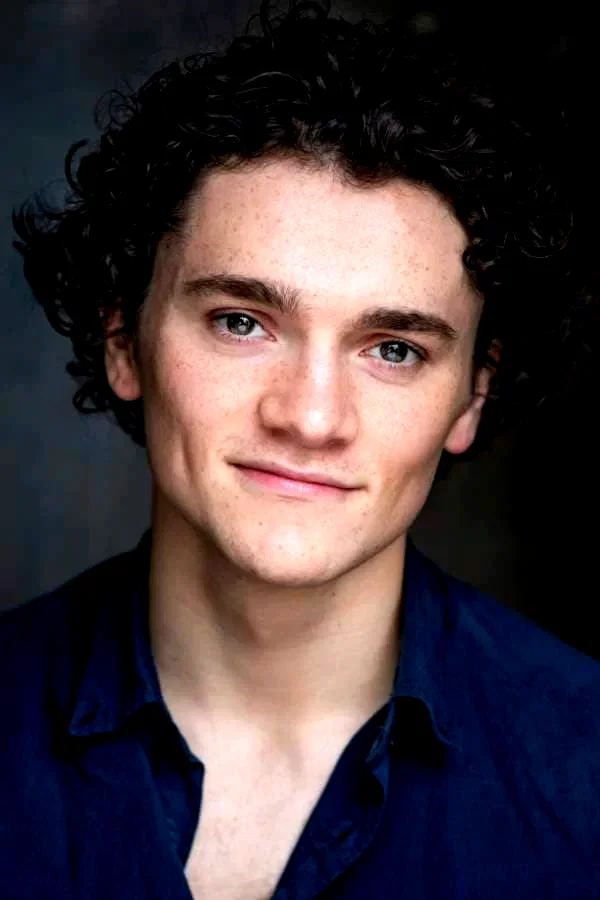  Alistair Sewell