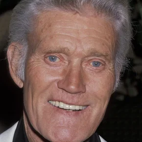 Photo star : Chuck Connors