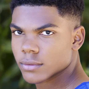 Photo star :  Spence Moore II