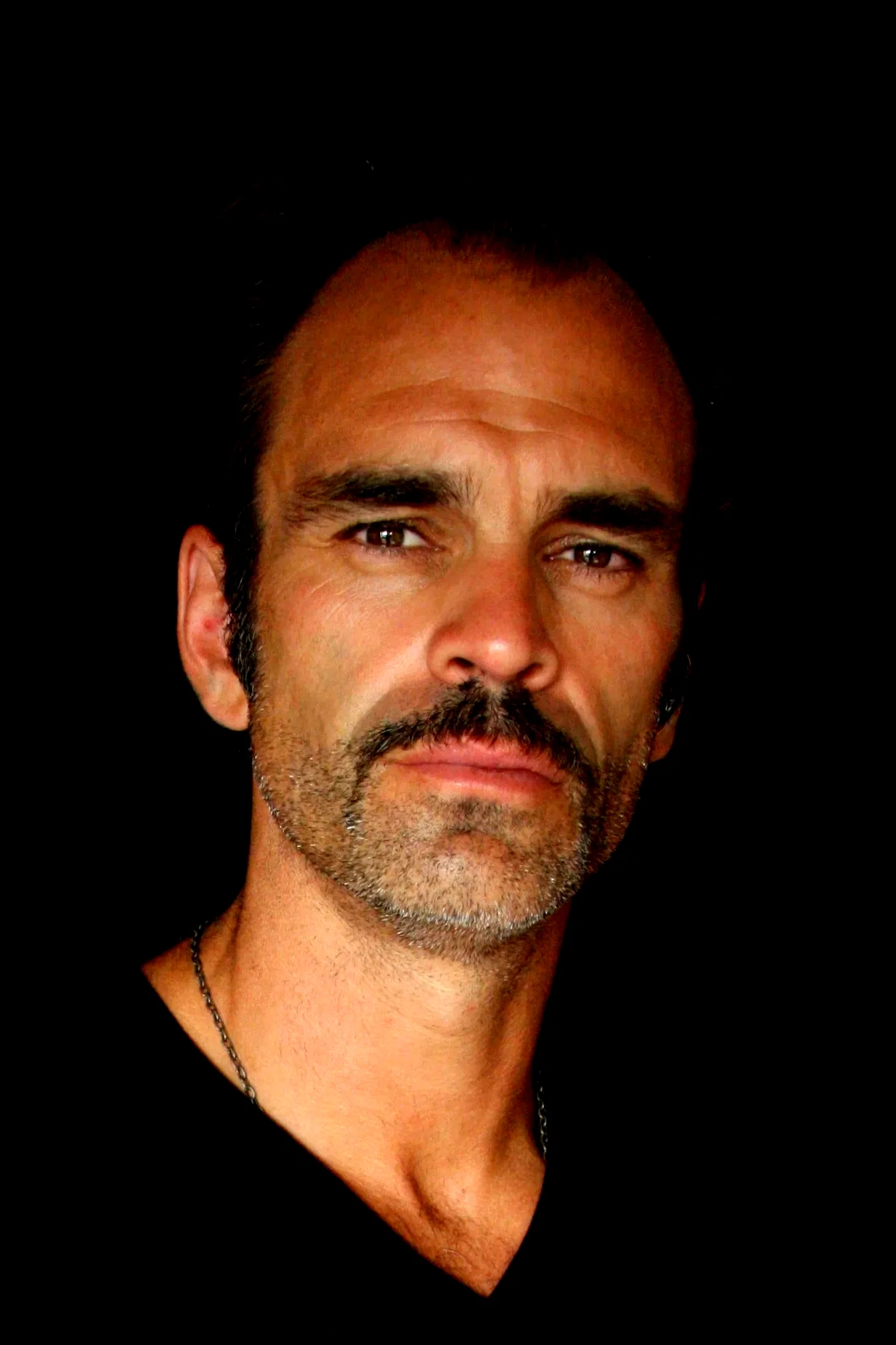  Steven Ogg