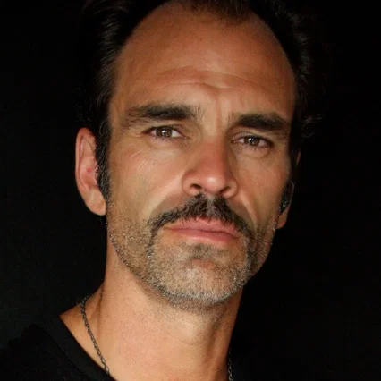  Steven Ogg