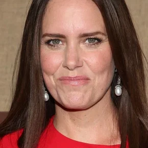 Photo star : Ione Skye