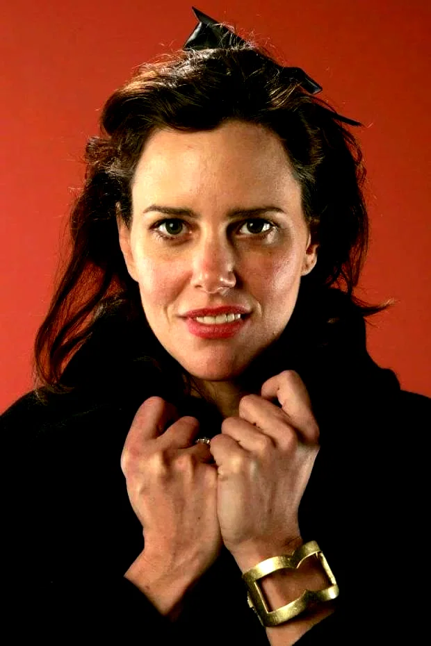 Ione Skye