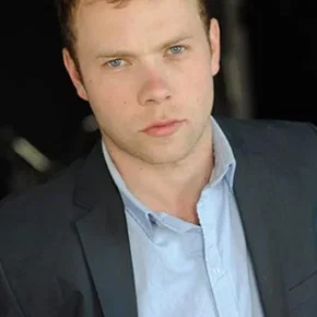 Photo star : Brendan Fletcher