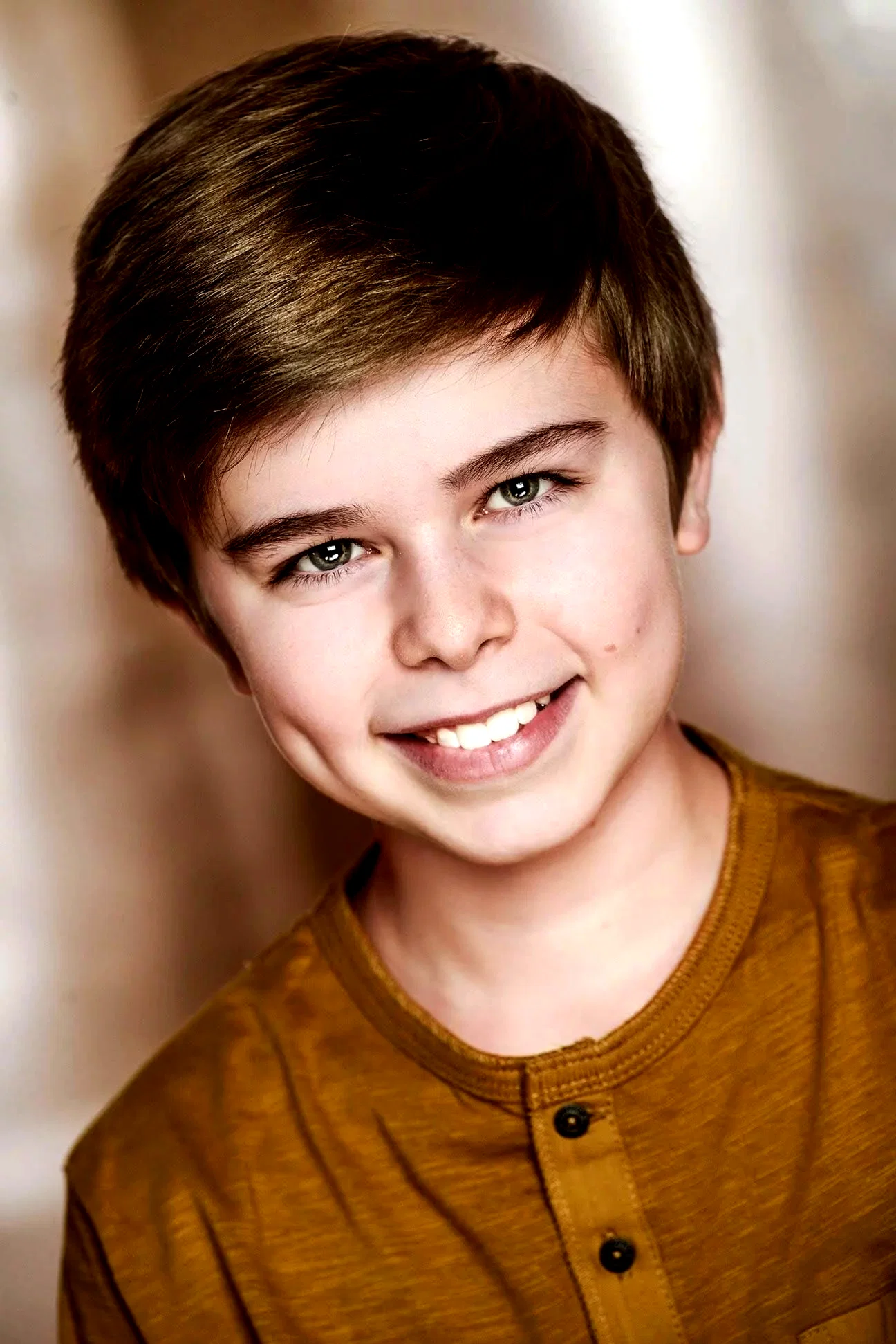  Alexander Elliot