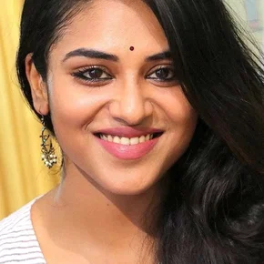 Photo star :  Indhuja Ravichandran