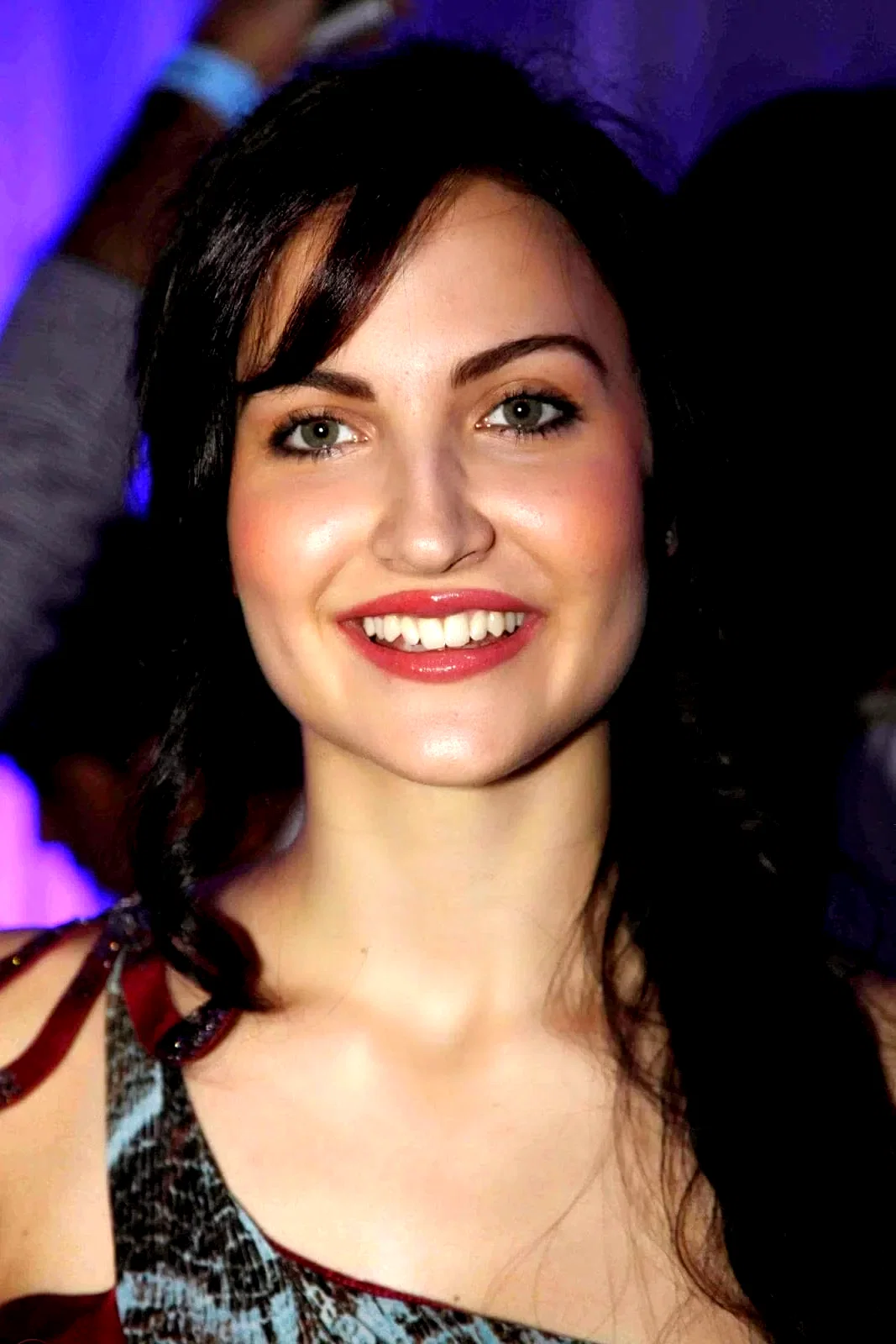  Elli Avram