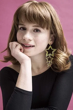  Juliet Brett photo