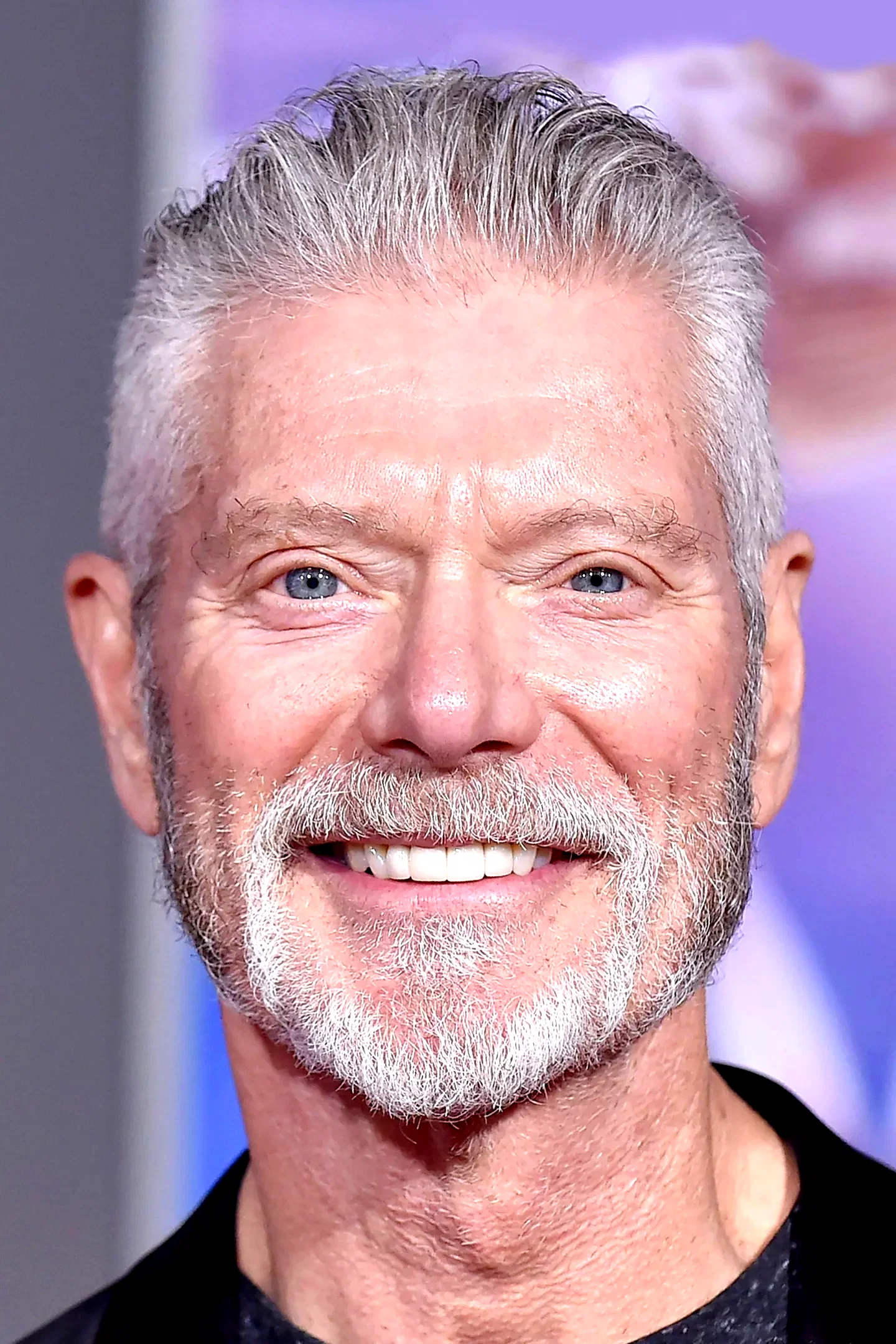 Stephen Lang