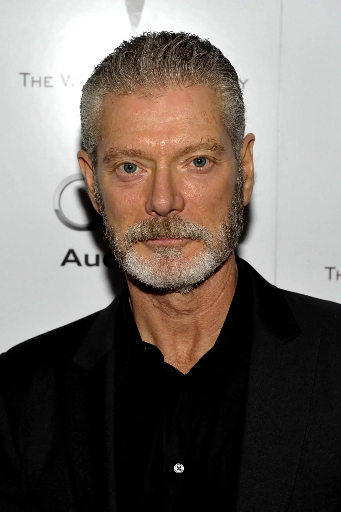 Stephen Lang