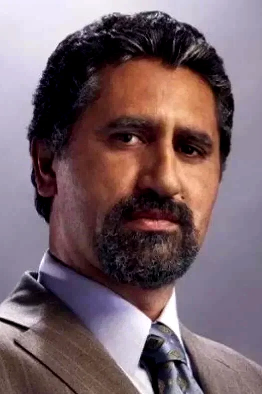Cliff Curtis