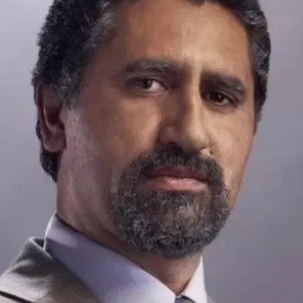 Cliff Curtis