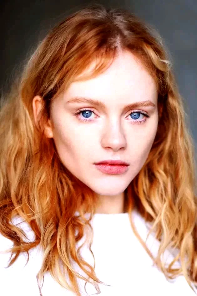  Emma Laird
