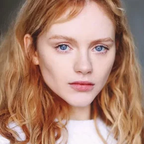 Photo star :  Emma Laird