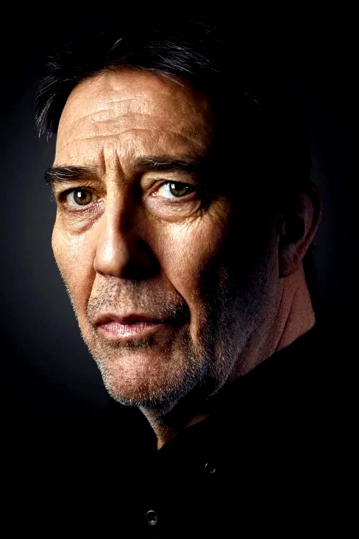 Ciaran Hinds