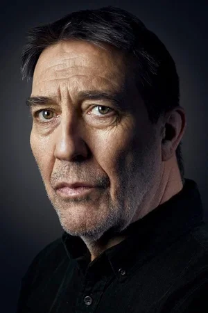 Ciaran Hinds photo