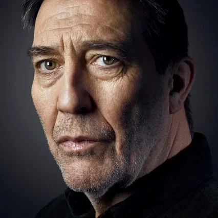Ciaran Hinds