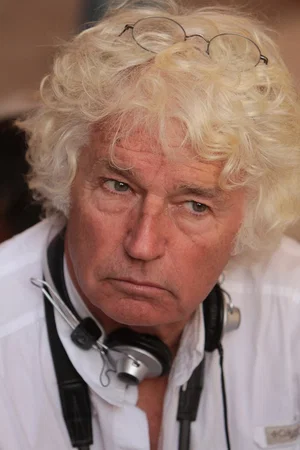 Jean-Jacques Annaud photo