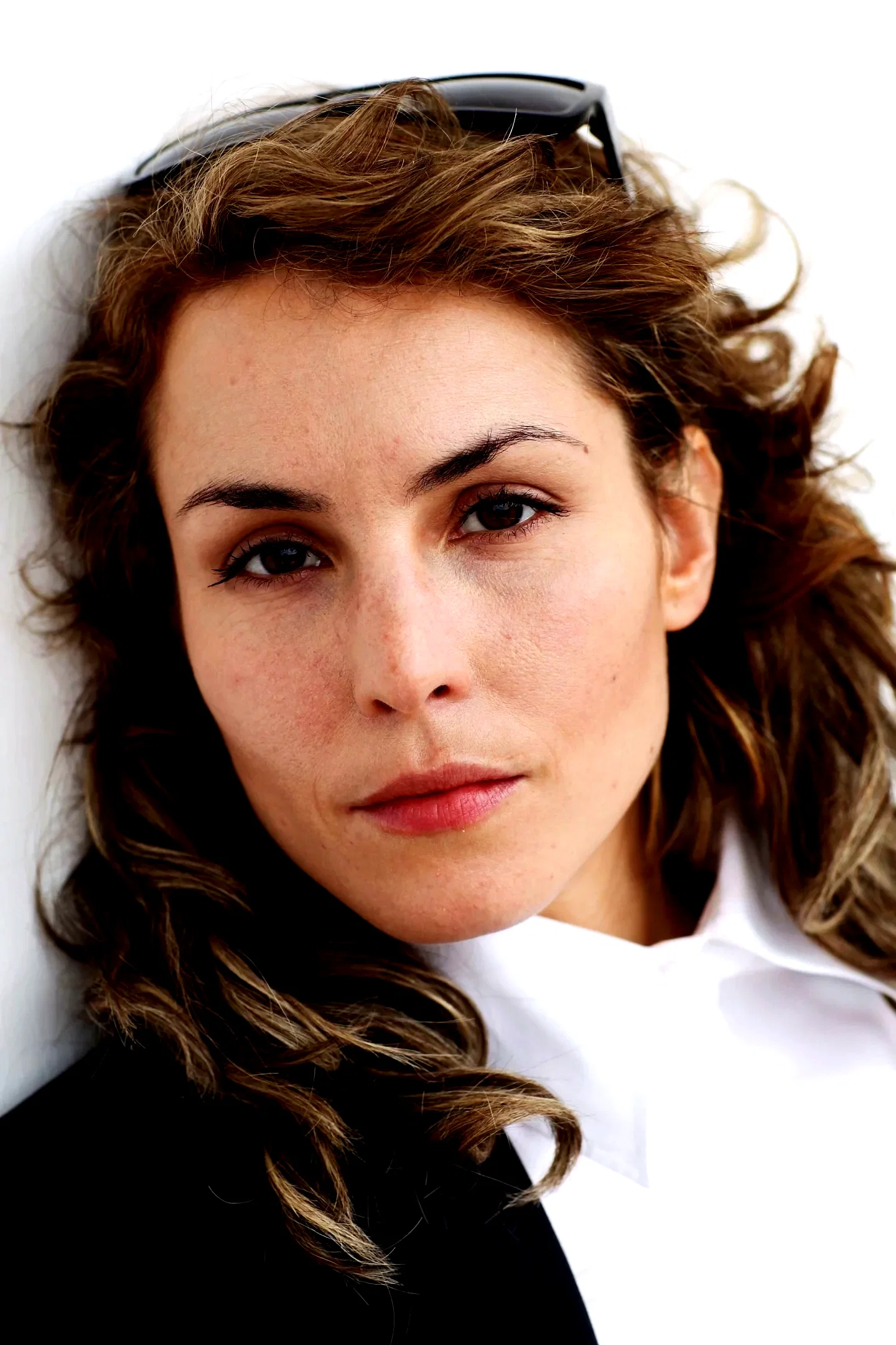 Noomi  Rapace