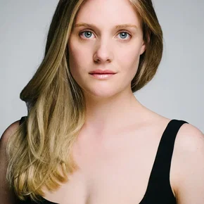 Photo star : Romola Garai