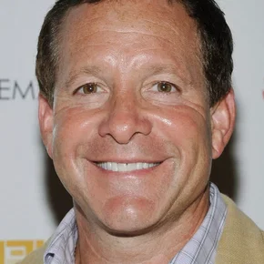 Photo star : Steve Guttenberg