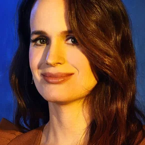 Photo star : Elizabeth Reaser